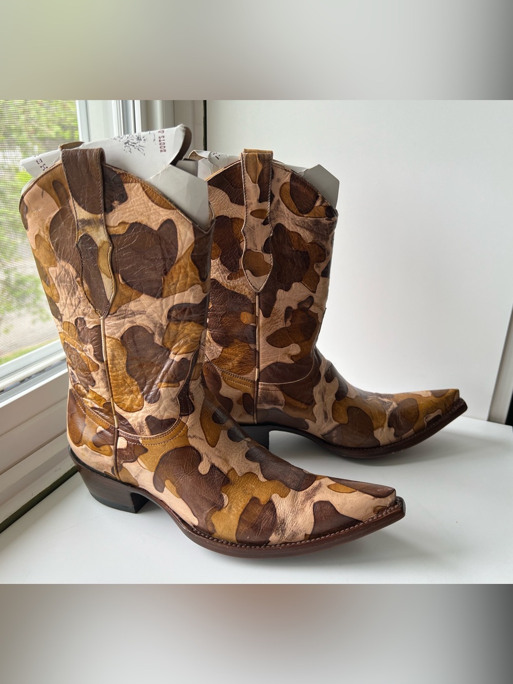 Old Gringo Brown Tan Cream Camo Print Leather Cowboy Boots 7 - Picture 14 of 16